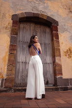 Load image into Gallery viewer, Fitri Sumatra