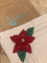 Load image into Gallery viewer, Poinsettia Linen Placemat