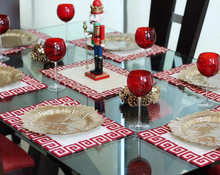 Load image into Gallery viewer, Holiday Linen Placemat