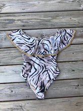 Load image into Gallery viewer, Bali